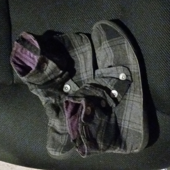 Blowfish Shoes Blowfish Black And Gray Plaid Zip Up Booties